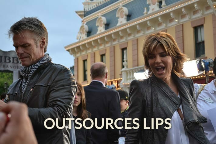Lisa Rinna Outsources Lips